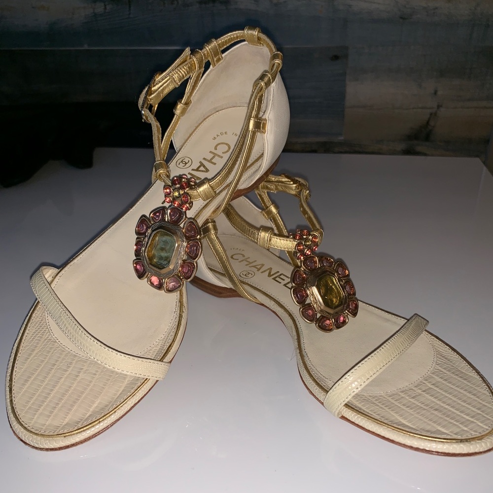 Chanel flat sandals